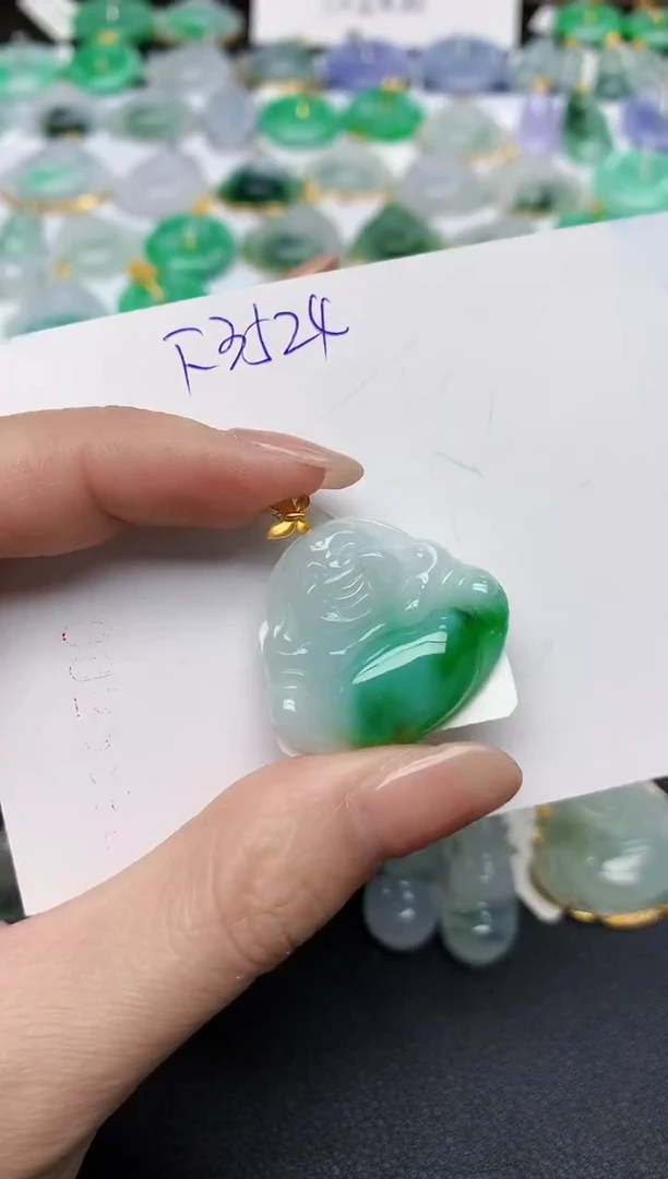 颈饰未镶嵌翡翠天然缅甸A货翡翠百元以上9元证书费自理