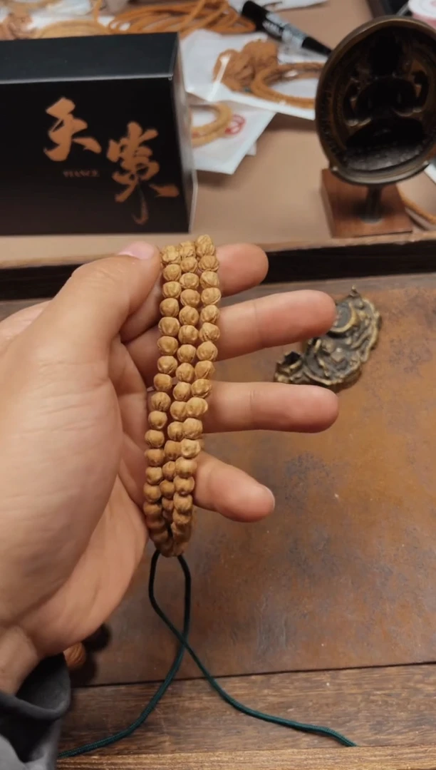 【闪购商品】柏香籽/百香籽手串圆桩奶油鬼