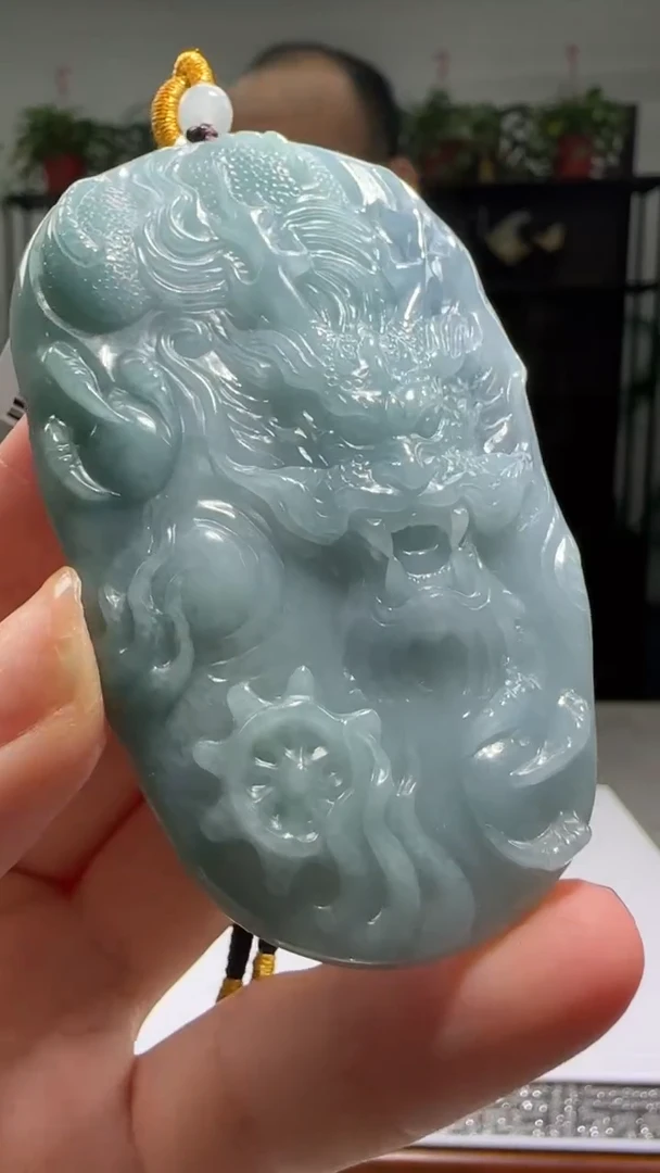 【闪购商品】翡翠颈饰未镶嵌天然翡翠A货吊坠