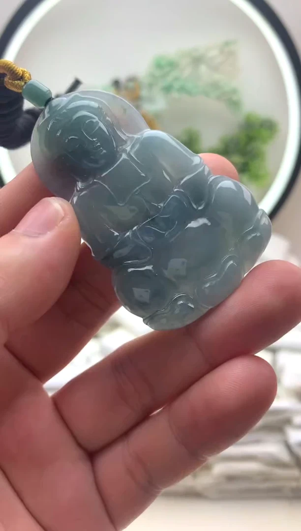 颈饰未镶嵌翡翠观音