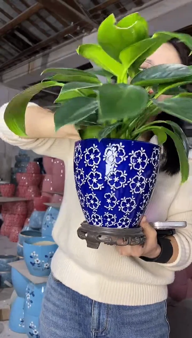 【闪购商品】陶瓷鹅蛋形全花蓝小S+底座