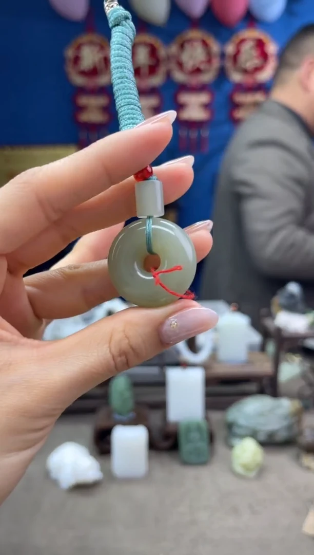 【闪购商品】和田玉颈饰未镶嵌1