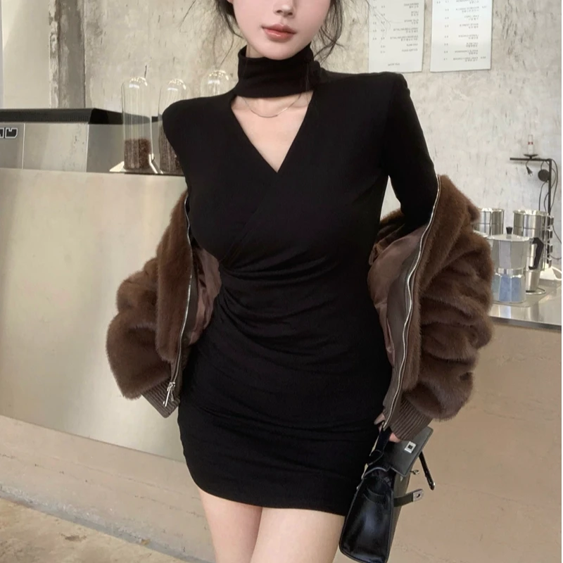 性感辣妹风交叉褶皱收腰半高领挂脖长袖连衣裙秋冬内搭包臀打底裙