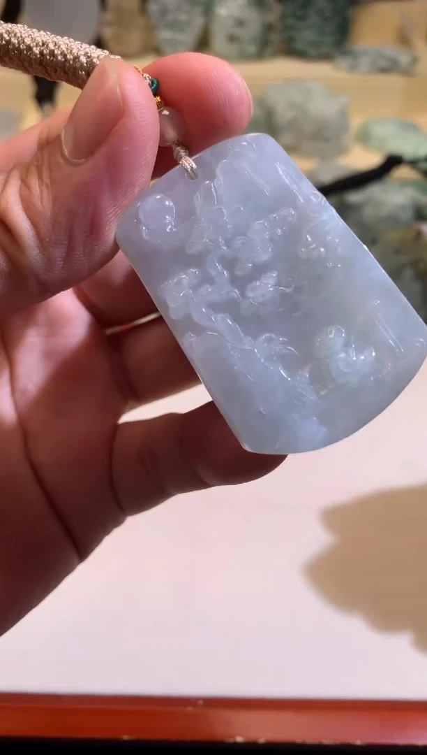 翡翠未镶嵌颈饰6/01/270