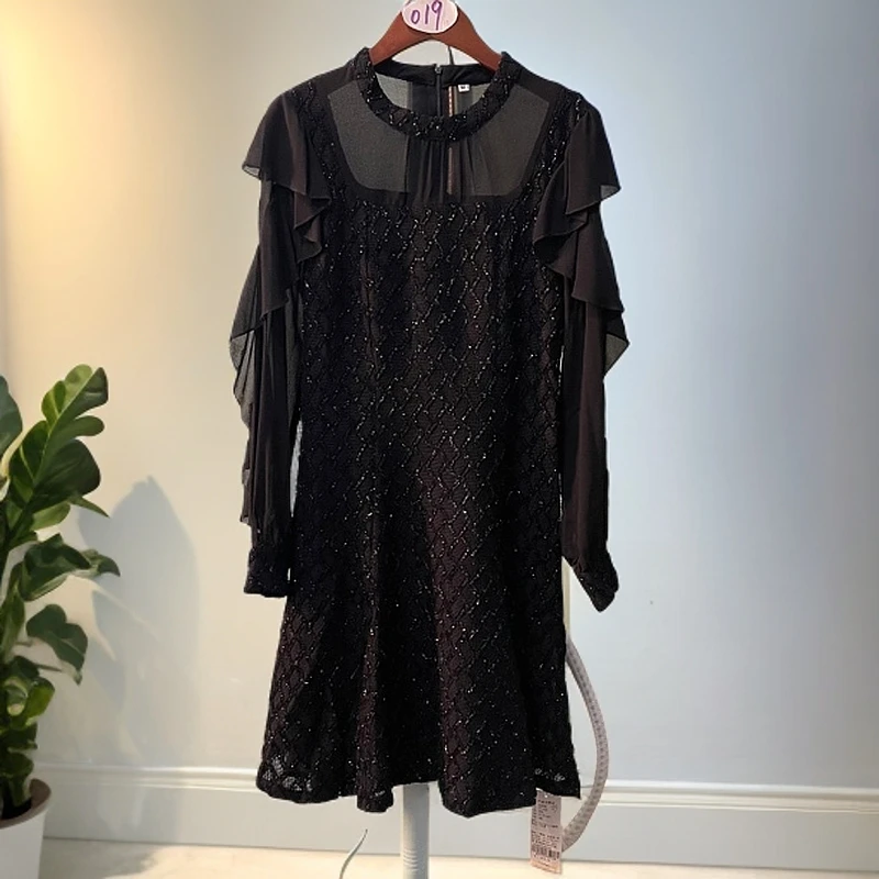 黑色显瘦连衣裙春夏拼接设计女装圆领时尚连衣裙