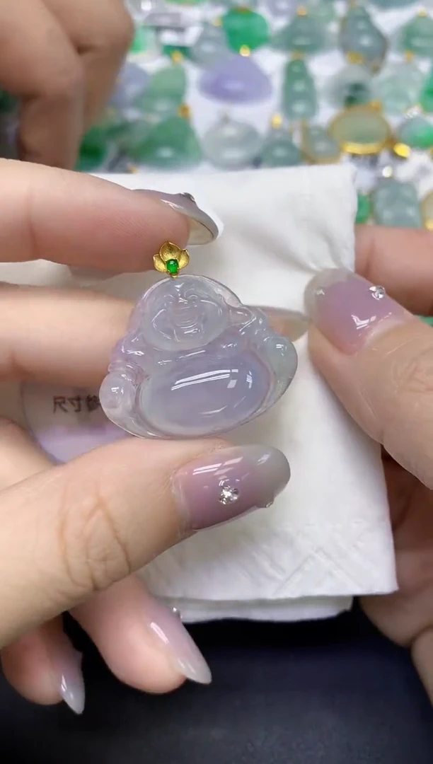 颈饰18K金镶嵌翡翠天然缅甸翡翠A货多样性发一件