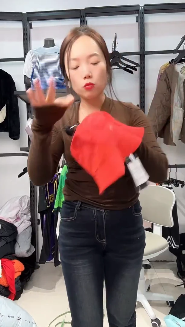 2124编码  瑕疵直播间过款为准 尺码