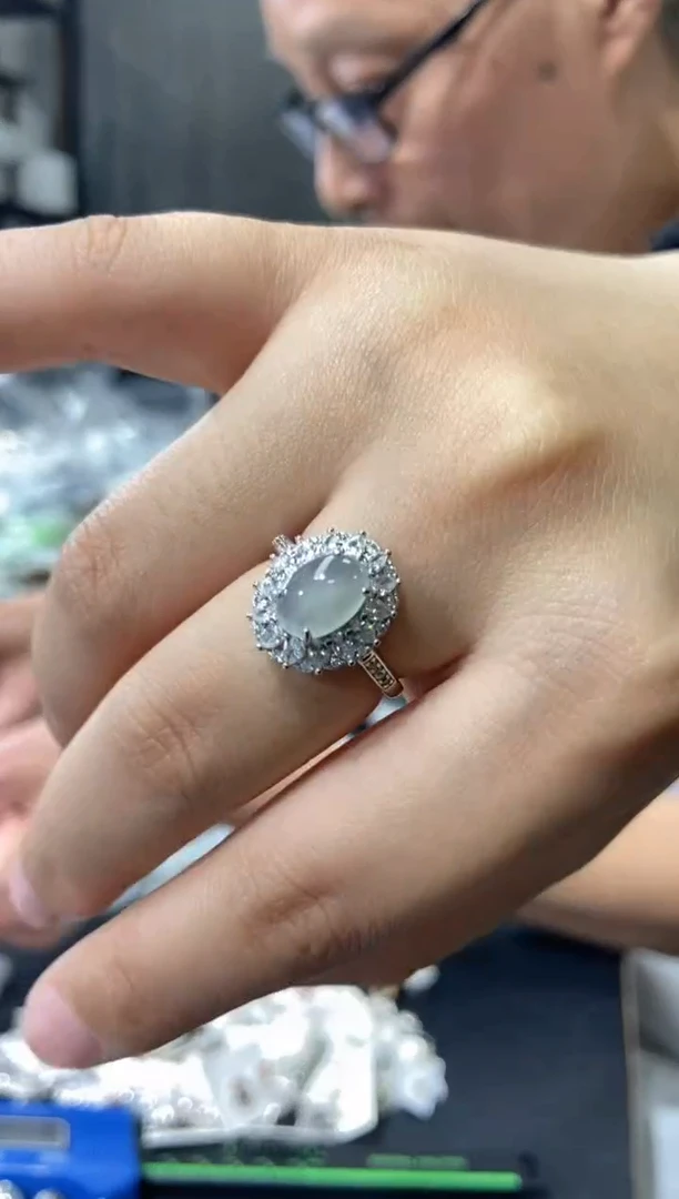 颈饰未镶嵌翡翠天然翡翠A货84