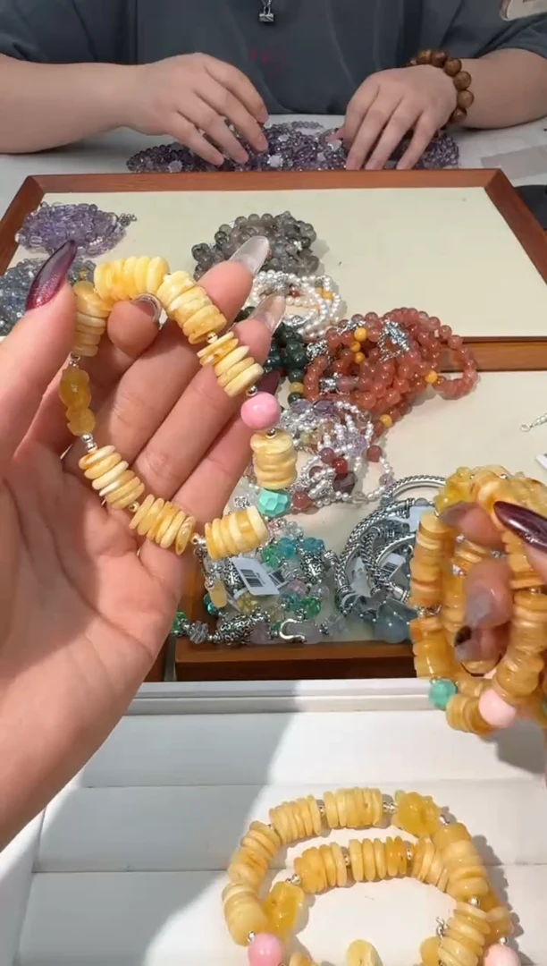 【闪购商品】蜜蜡手链银S925镶嵌J045蜜蜡盘珠小熊款