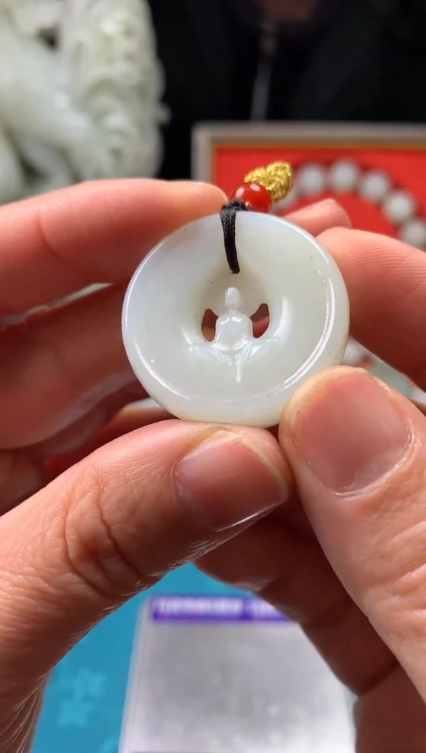 颈饰未镶嵌和田玉拍一发一