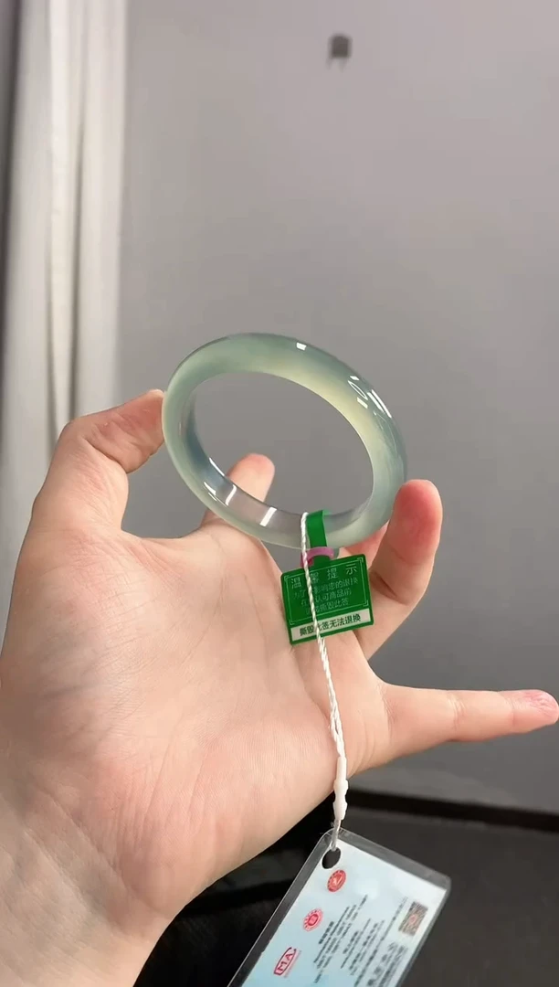 【闪购商品】玛瑙/玉髓手镯未镶嵌55圈