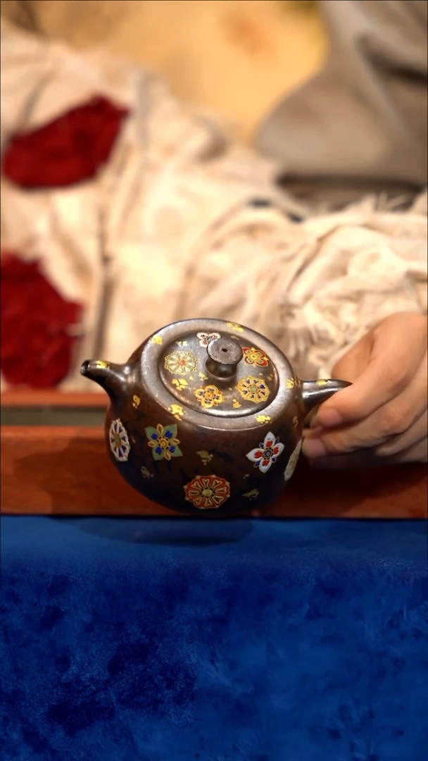宜兴紫砂 紫砂茶壶 LJY