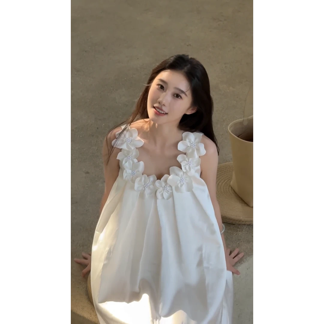 MARIE.COCO法式小众高级感立体花拼接吊带连衣裙女温柔绝美长裙潮