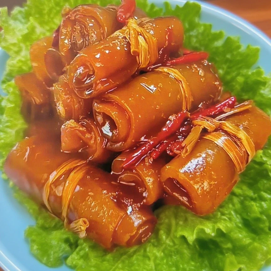 五香爆香猪皮卷现卤现发超好吃小零食下酒菜熟食开袋即食整卷A1