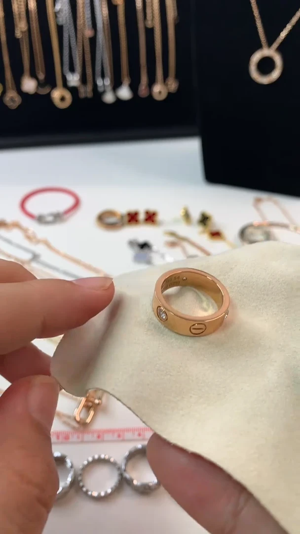 瓷片368深蓝小店新号开播