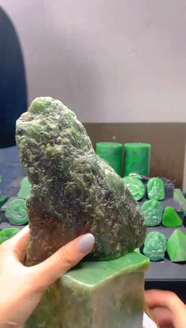 未镶嵌和田玉珠宝半成品1