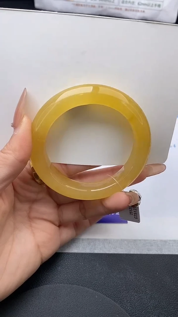 未镶嵌手镯石英质玉w206-HB54+