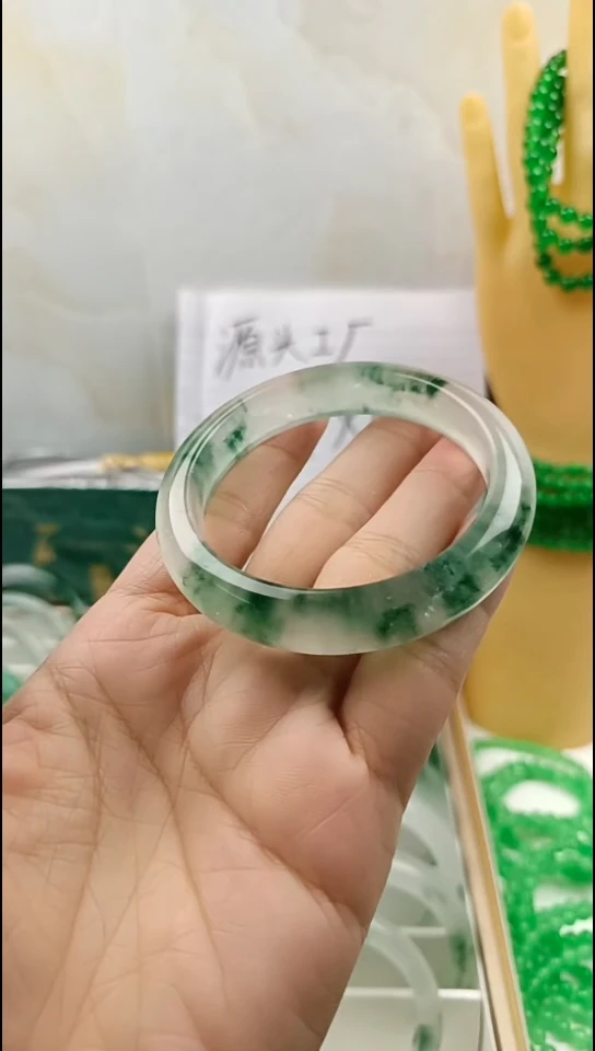 手镯玛瑙/玉髓未镶嵌手镯