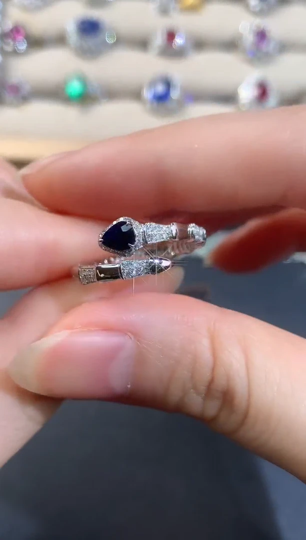 戒指蓝宝石18K金镶嵌D82|3980