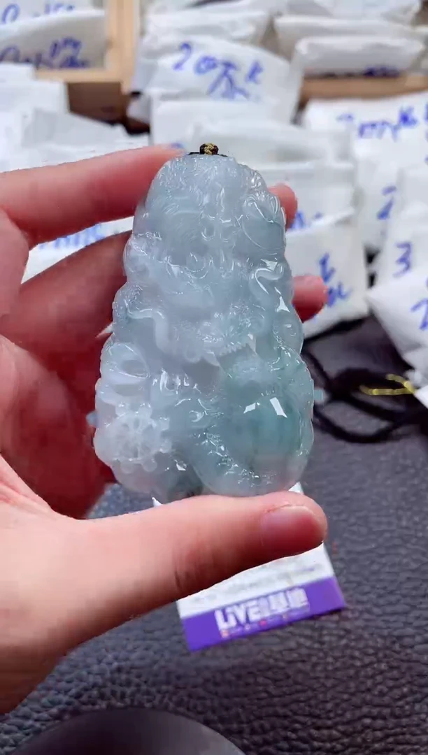 颈饰未镶嵌翡翠00002668