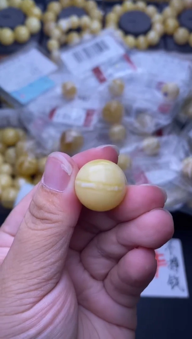 裸石琥珀未镶嵌 星筠珠宝优选100