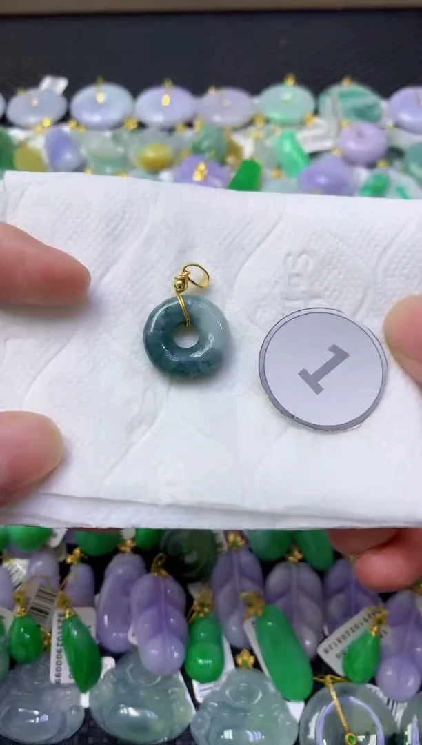 颈饰未镶嵌翡翠天然缅甸翡翠A货