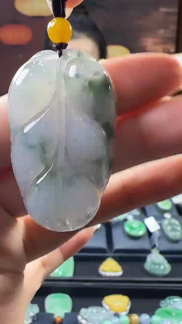 未镶嵌挂件翡翠叶子