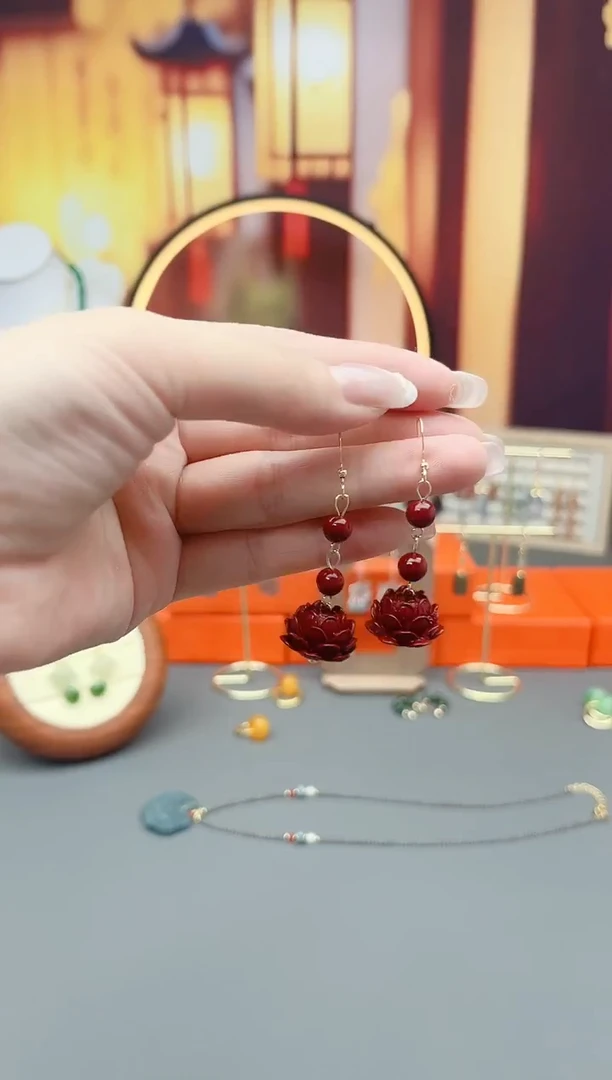 天然辰砂朱砂雕刻莲花