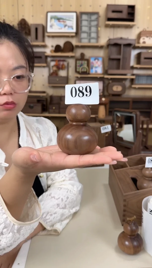 木89号特价黑胡桃葫芦摆件