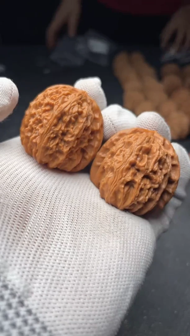 核桃a52  白狮子    37尺