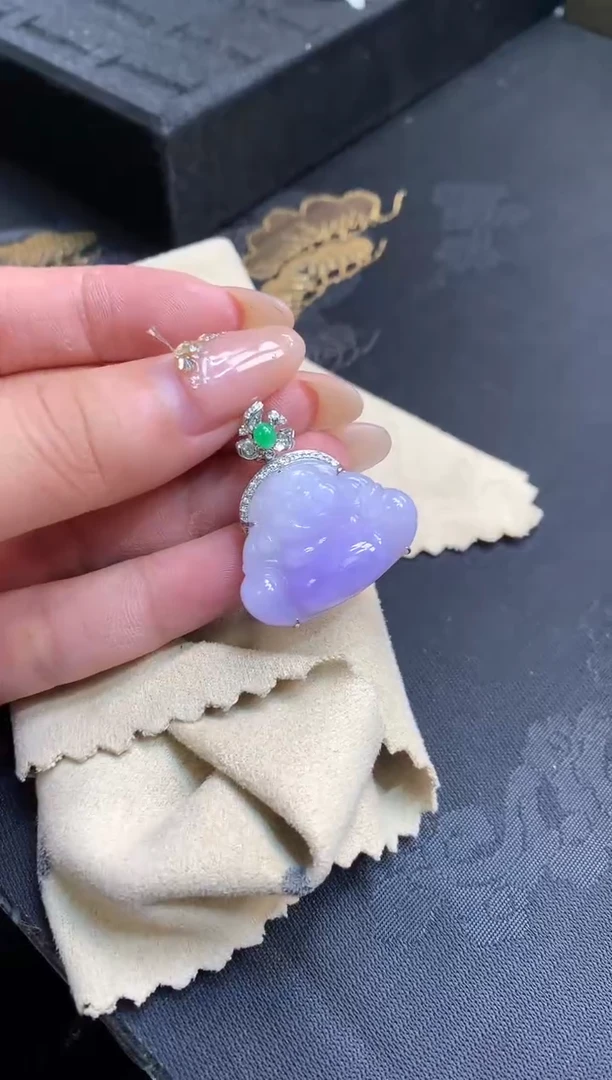 翡翠18K金镶嵌吊坠(不含链)佛公