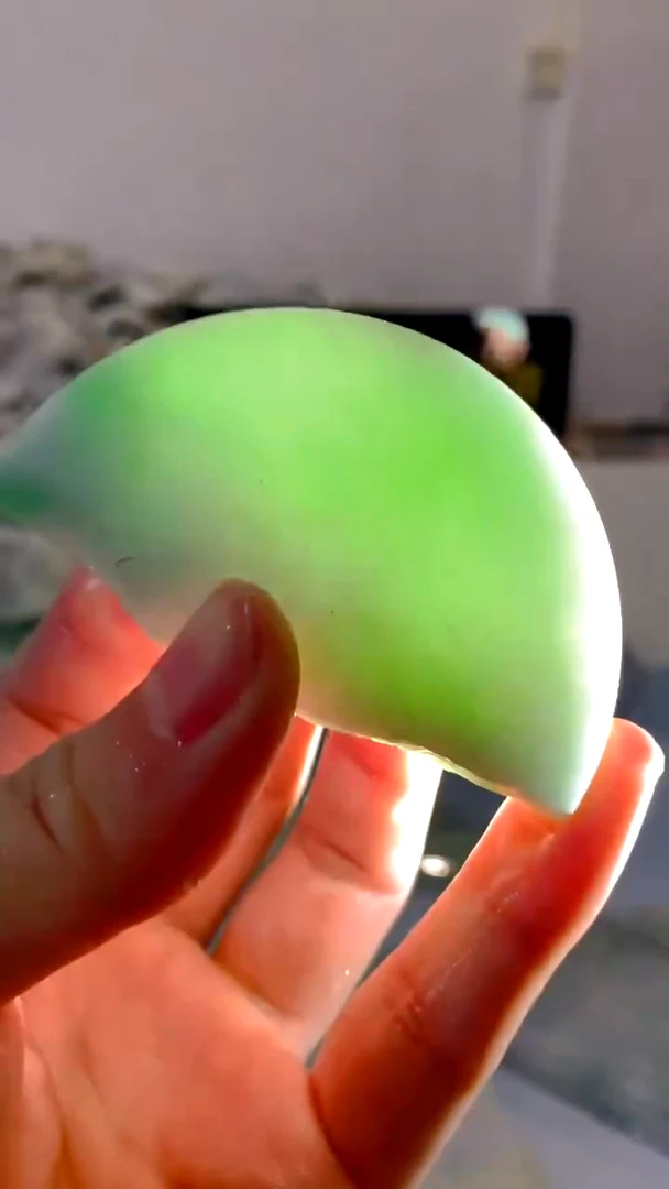 翡翠未镶嵌颈饰缅甸A货翡翠498