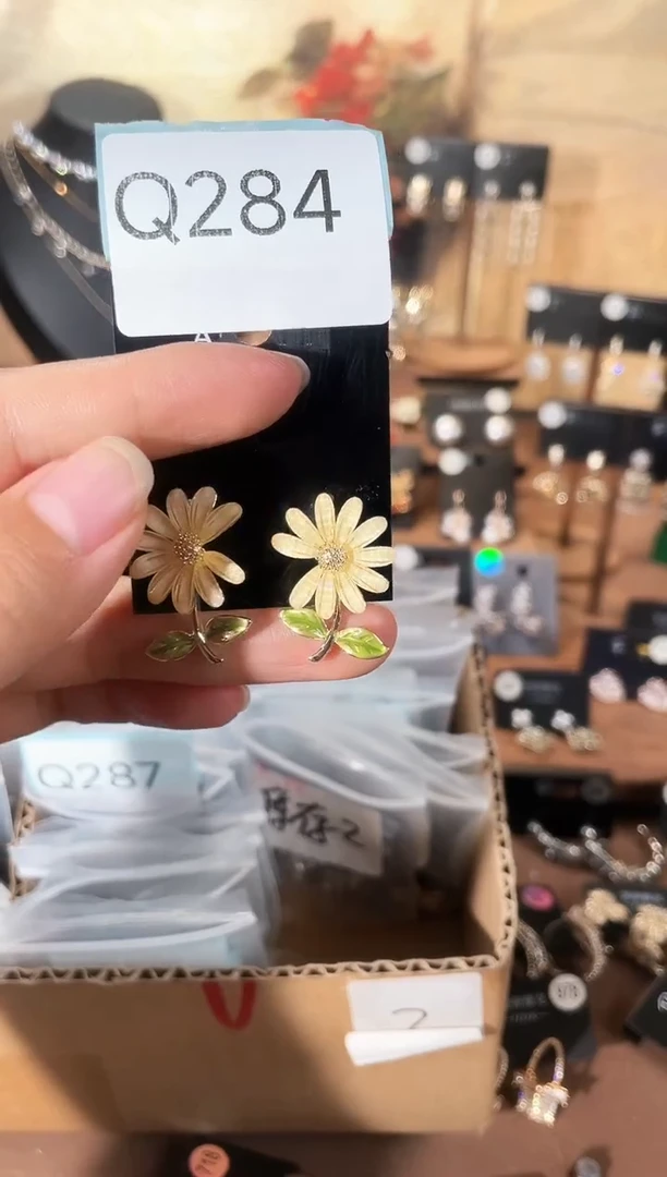合金925银锆石Q284