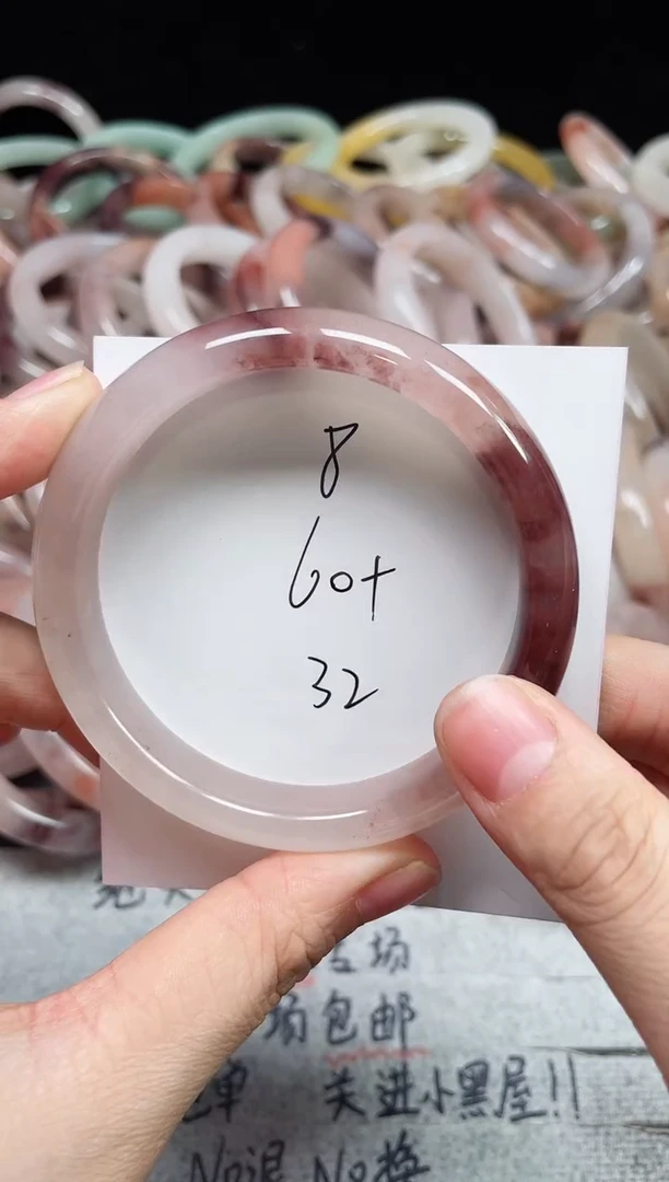 未镶嵌手镯石英质玉8