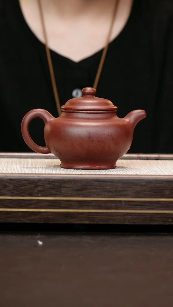 茶壶紫砂老紫泥  云根料   掇只壶 范
