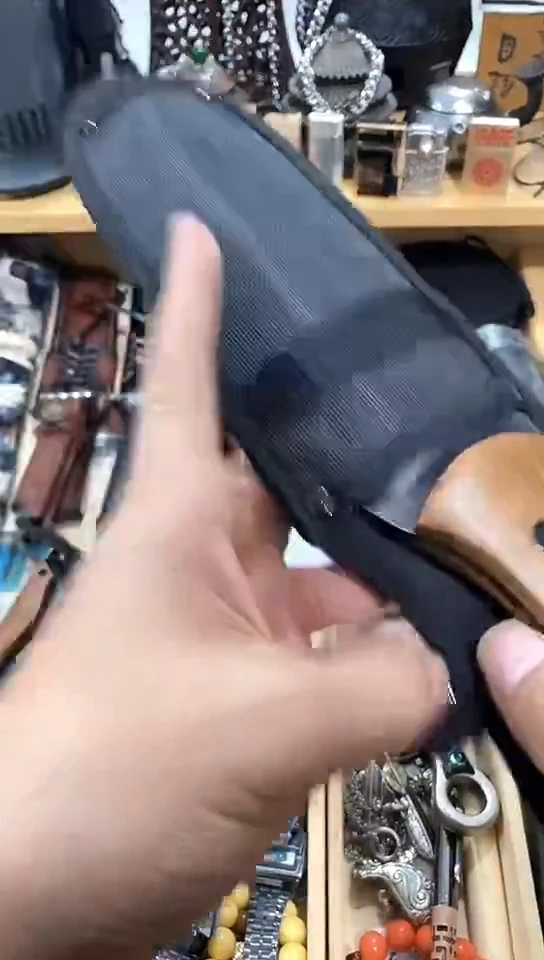 瓷片闪购商品   如图所示