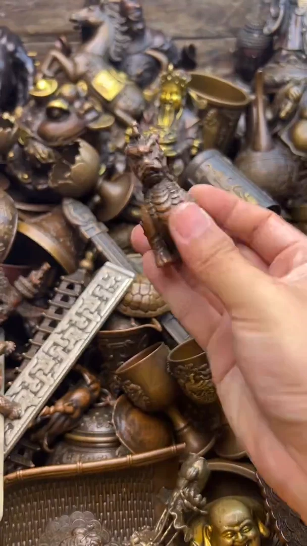精美铜器，点击下单