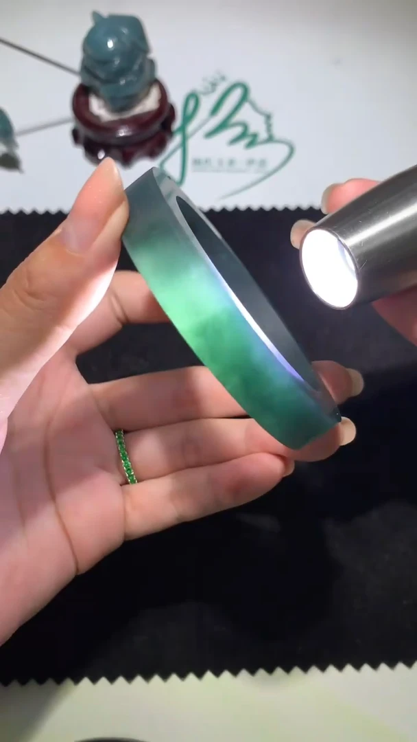 未镶嵌定制翡翠帅**~-毛货不退不换-