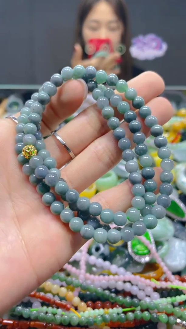 颈饰未镶嵌翡翠5MM/F/翡翠A货，一件也是批发价