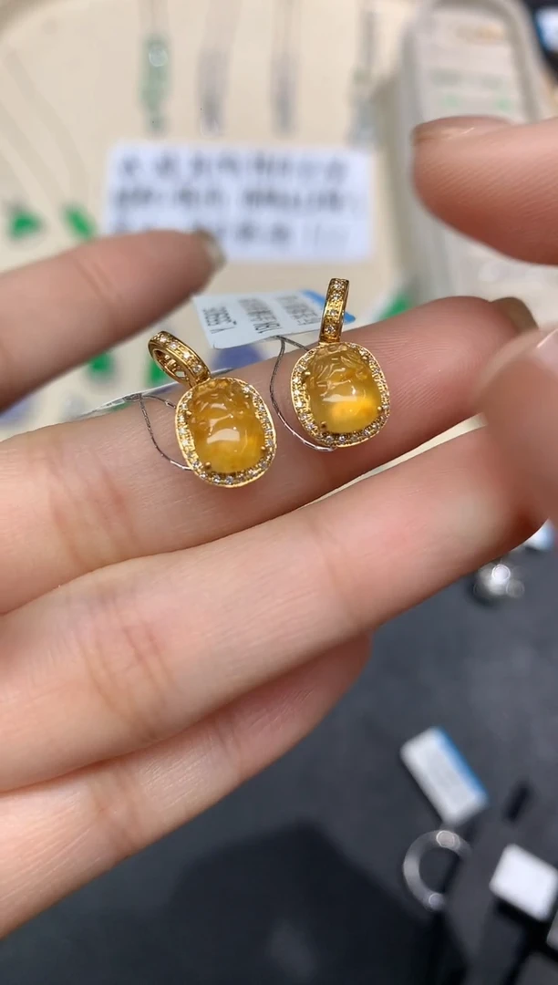 吊坠(不含链)18K金镶嵌翡翠吊坠多样性发货一件A465|2980