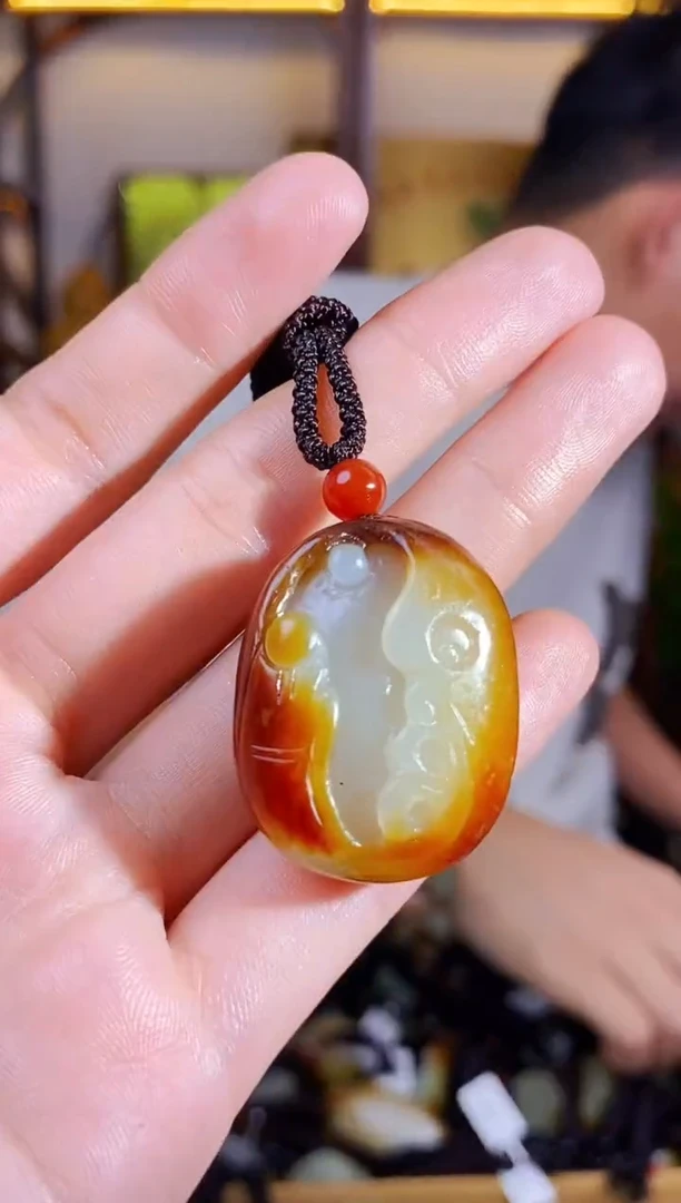 【闪购商品】和田玉颈饰未镶嵌1