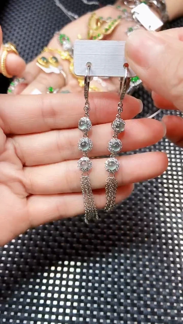 【闪购商品】翡翠耳饰未镶嵌111111111