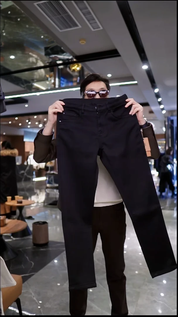 V5271男士牛仔裤黑色30码