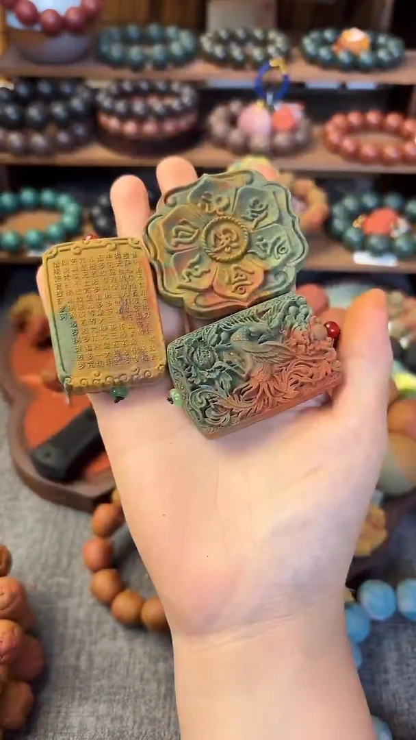 泥塑敦煌香牌三个一起