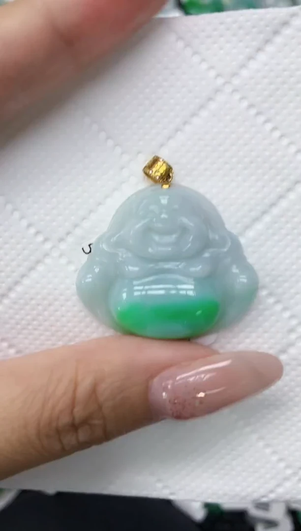 颈饰18K金镶嵌翡翠1111111111