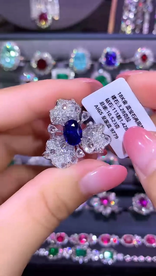 戒指蓝宝石18K金镶嵌3.28ct/AIGS/皇家蓝