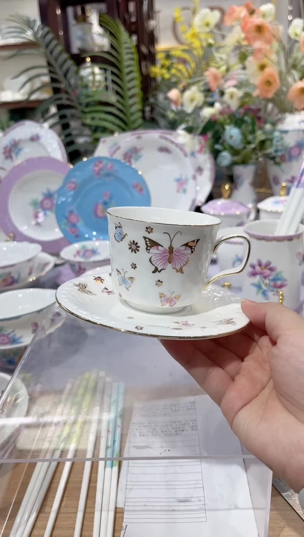 36%以上骨粉骨瓷杯碟