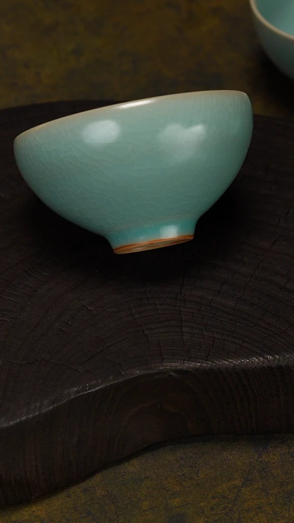 杯子瓷卷口鸡心盏-微微不完美