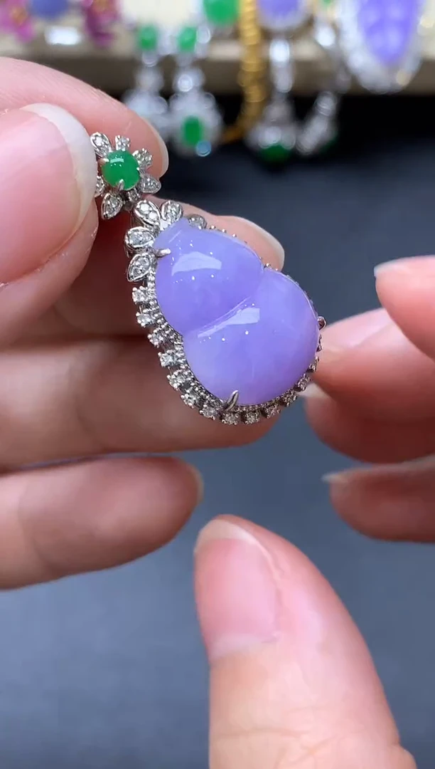 翡翠18K金镶嵌颈饰621中国好珍宝