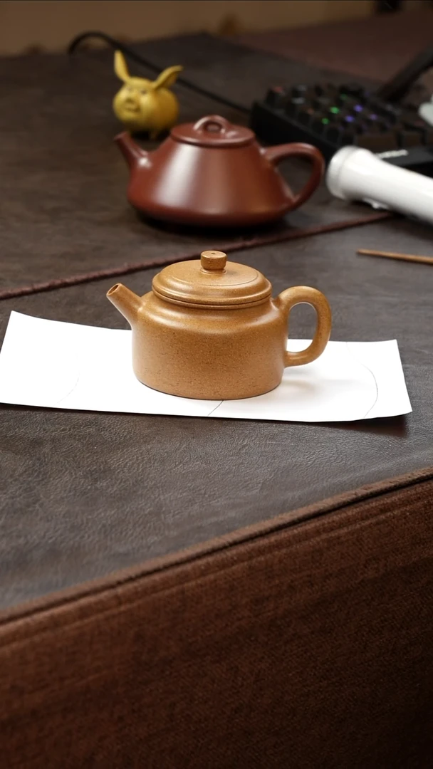茶壶紫砂壶·28黄金段德钟130cc